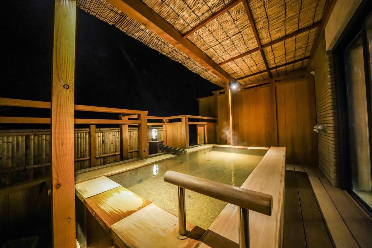 箱根七福荘 โรงแรม ฮาโกเน่