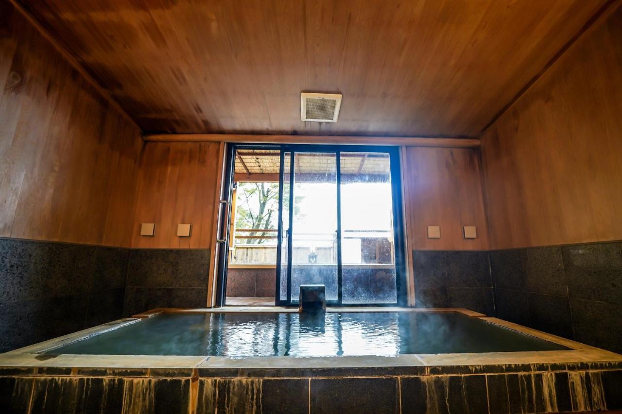 箱根七福荘 โรงแรม 4*